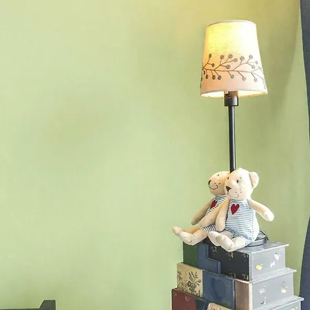 Stylish With Beautiful Surroundings Διαμέρισμα Ταλίν